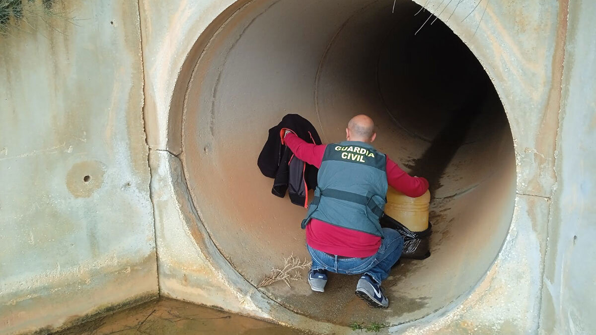 Se han esclarecido 18 robos con fuerza y se ha detenido a los cabecillas de la trama criminal en España.