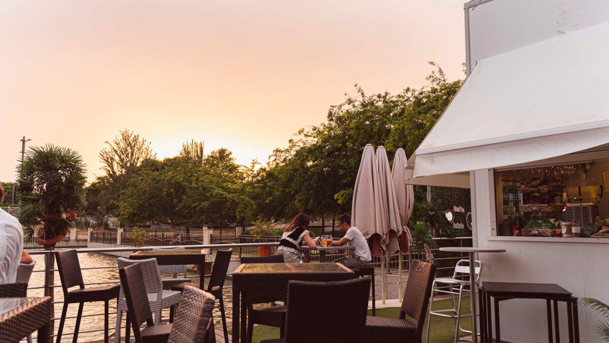 terraza-el-lago