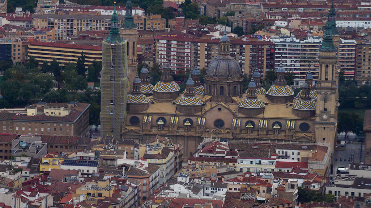 pilar-area