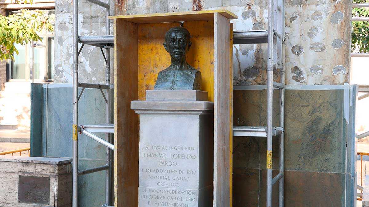 estatua-lorenzo-pardo-rehabilitacion-2