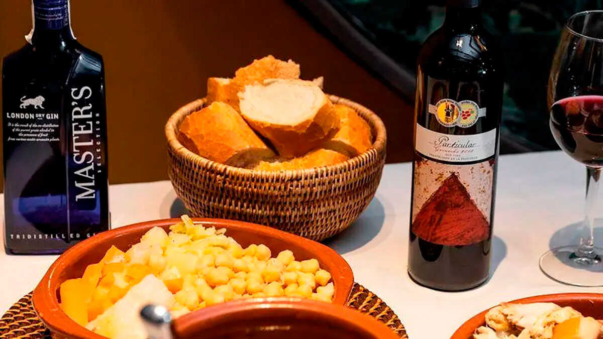 Asador la Garnacha ofrece cocido los jueves. Foto. Asador la Garnacha