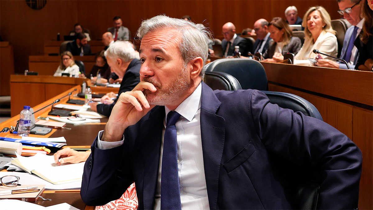 Jorge Azcón durante un Pleno. Foto: Pilar Álvarez