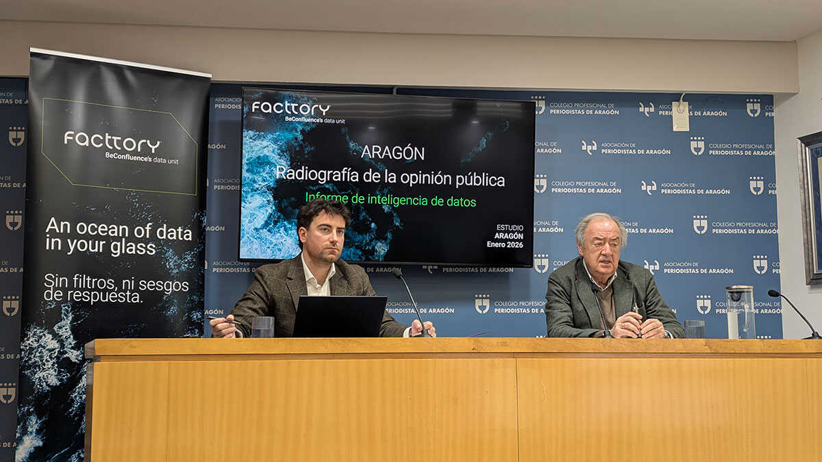 Presentación del informe en la Asociación de Periodistas. Foto: M.G.D.